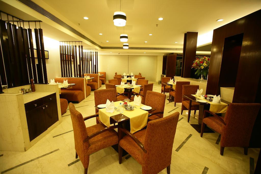 缪斯萨诺瓦门廊尼赫鲁广场酒店 新德里 外观 照片
